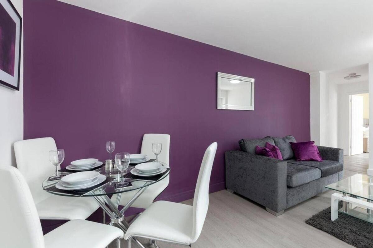Sav Apartments Clarence Street-Loughborough Room photo